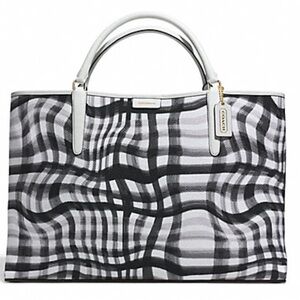 COACH THE LARGE WAVY GINGHAM CANVAS EAST/WEST TOWN TOTE